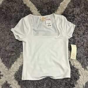 Live In The Moment- White Scoop Neck Shirt